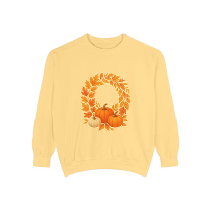 Autumn Pumpkin Sweatshirt - Cozy Fall Apparel, Perfect for Halloween, Thanksgiving, Casual Outfits, Seasonal Gift