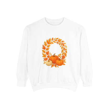 Autumn Pumpkin Sweatshirt - Cozy Fall Apparel, Perfect for Halloween, Thanksgiving, Casual Outfits, Seasonal Gift